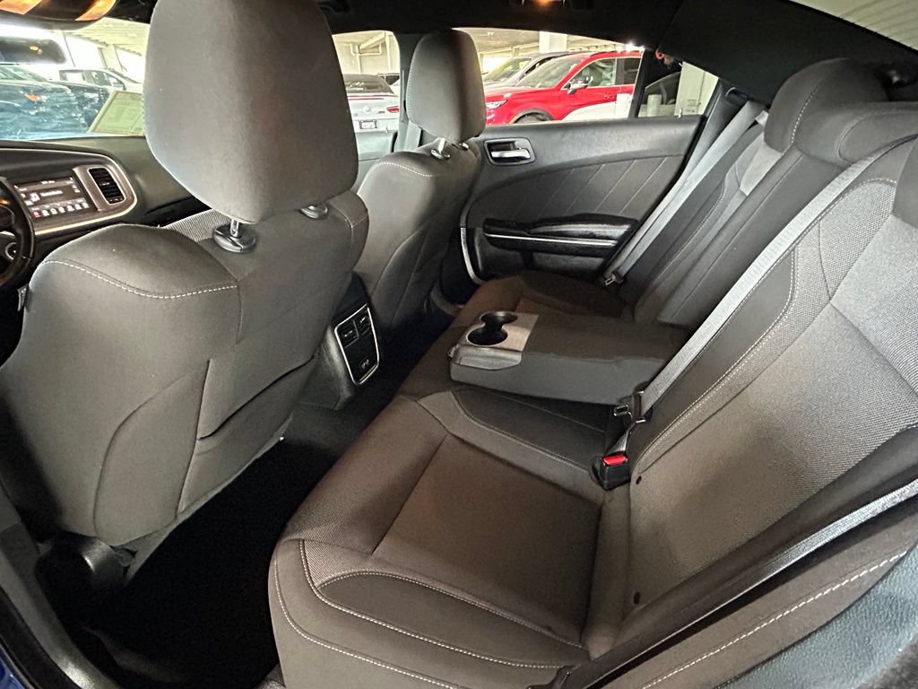Used 2022 Dodge Charger SXT RWD image 17