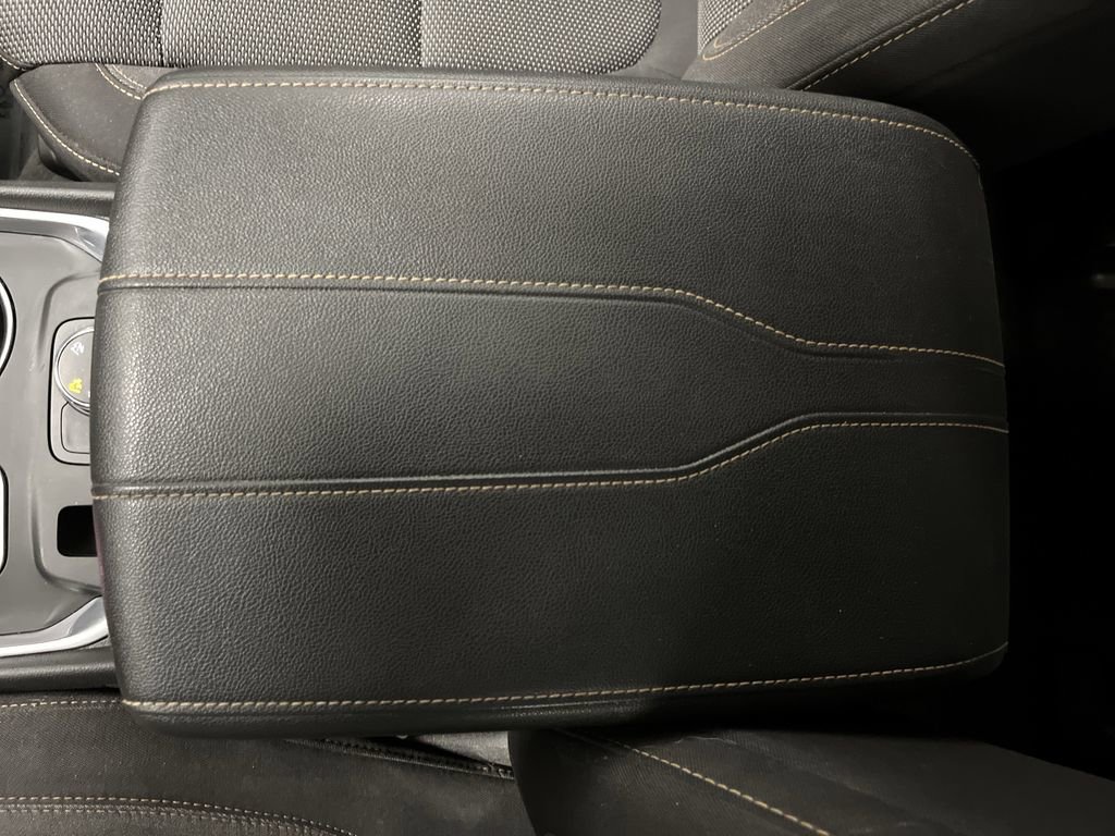 Used 2019 Chevrolet Traverse LT w/ LPO, Floor Liner Package image 20