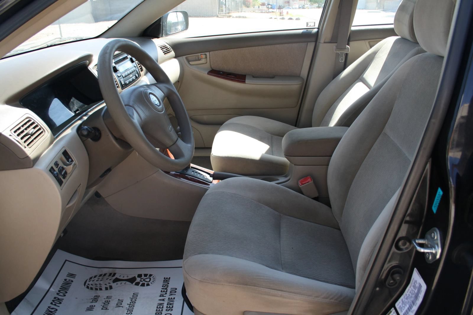 Used 2007 Toyota Corolla LE FWD image 9