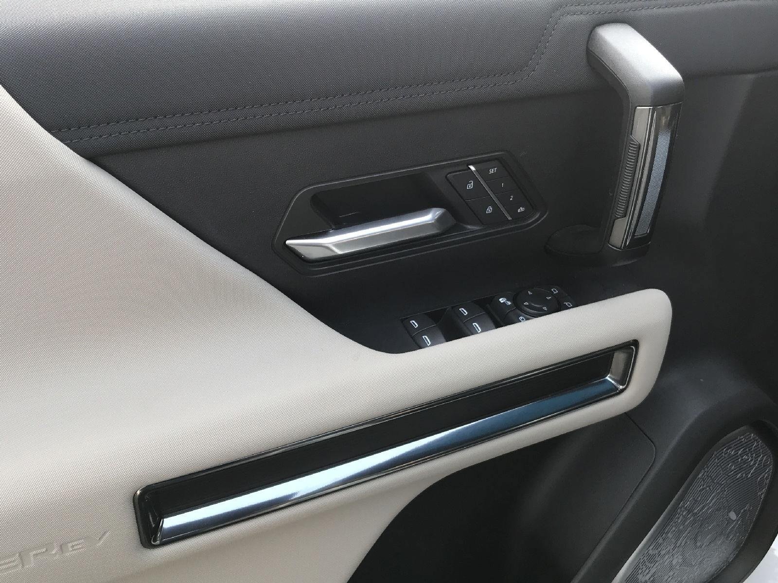 Used 2026 GMC Hummer EV SUV AWD/4WD image 38