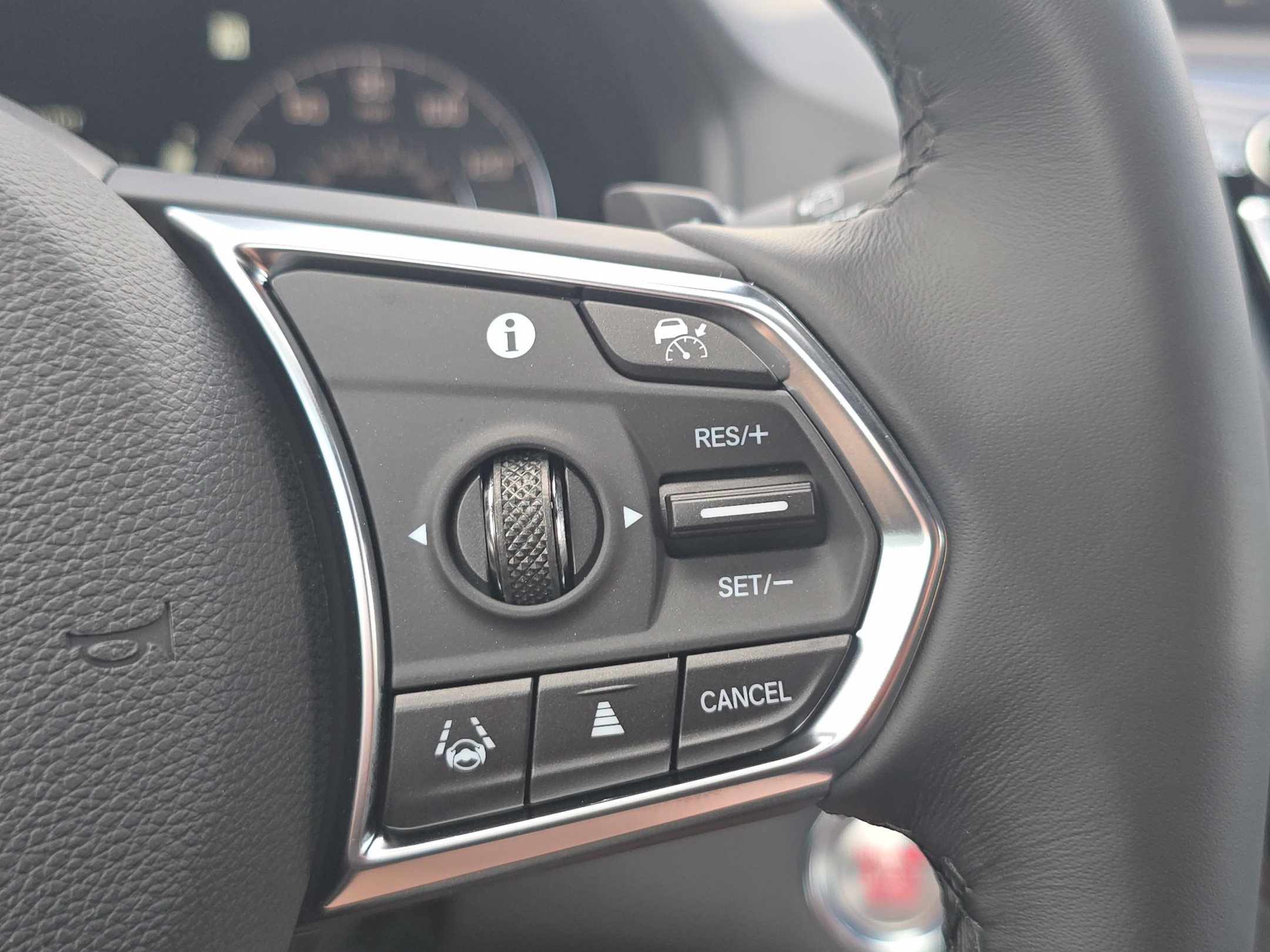 New 2026 Acura RDX SH-AWD image 23