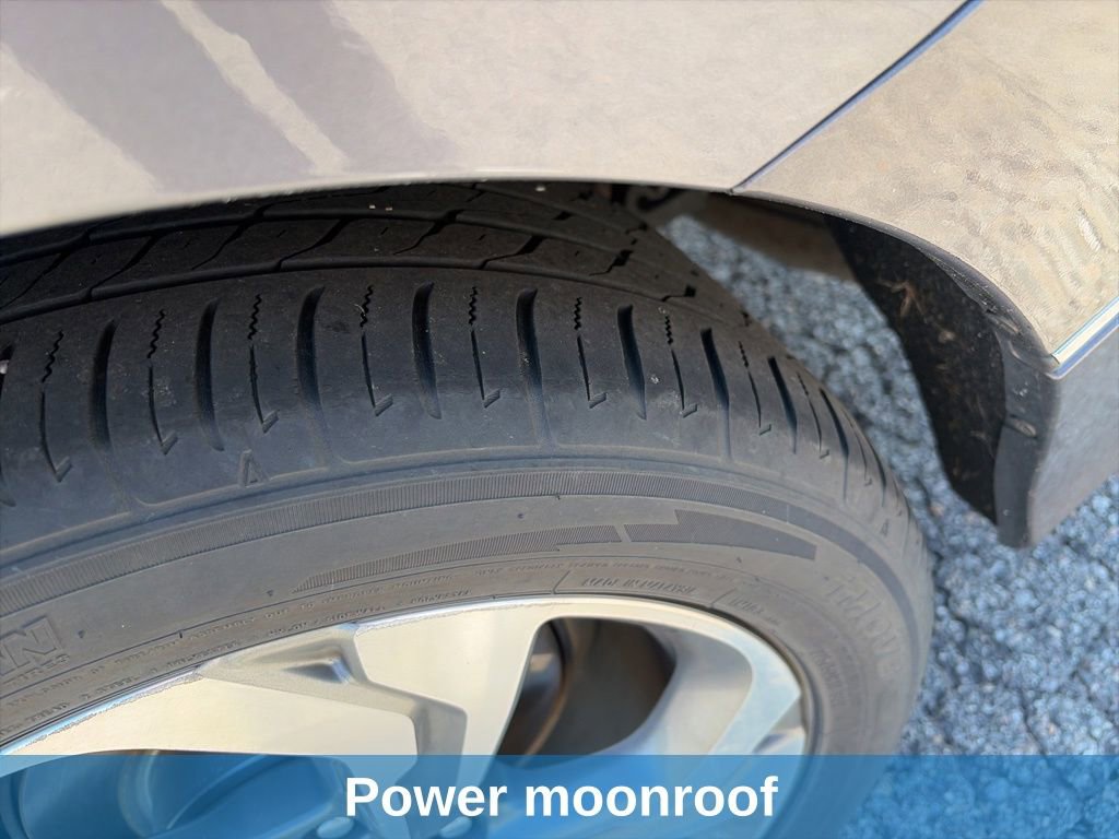 Used 2019 Honda Accord EX-L image 6