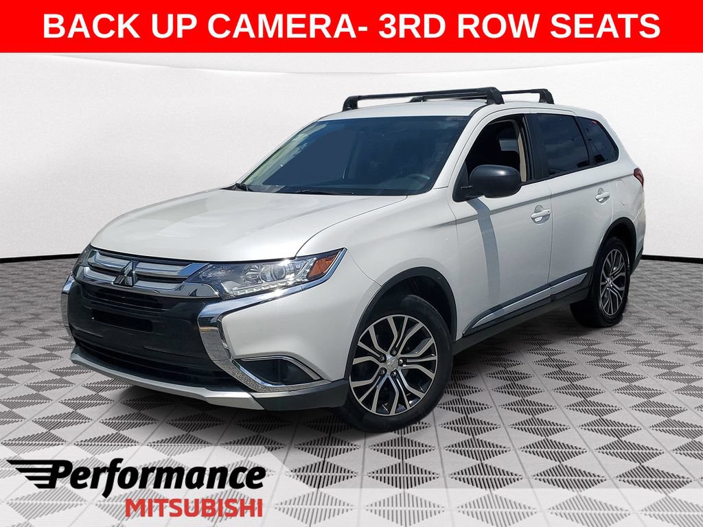 Used 2018 Mitsubishi Outlander ES AWD/4WD image 1