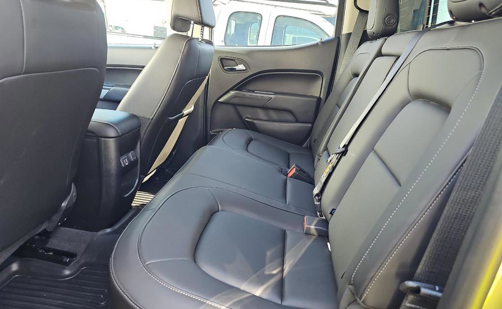 Used 2022 Chevrolet Colorado ZR2 image 13