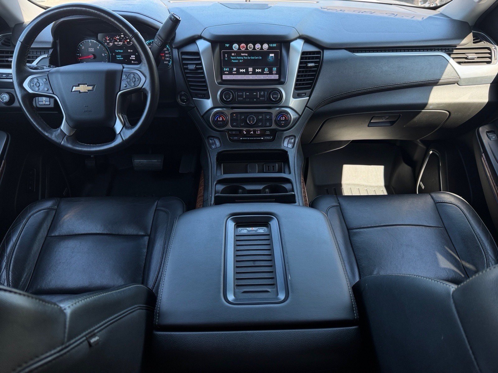 Used 2017 Chevrolet Suburban Premier AWD/4WD image 23