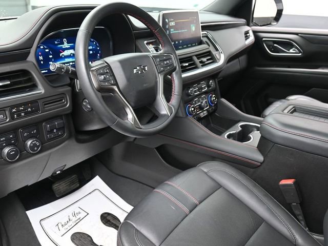 Used 2024 Chevrolet Suburban RST w/ Luxury Package image 14