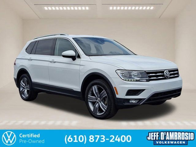 Certified 2020 Volkswagen Tiguan SEL w/ 3rd Row Seat Package image 1