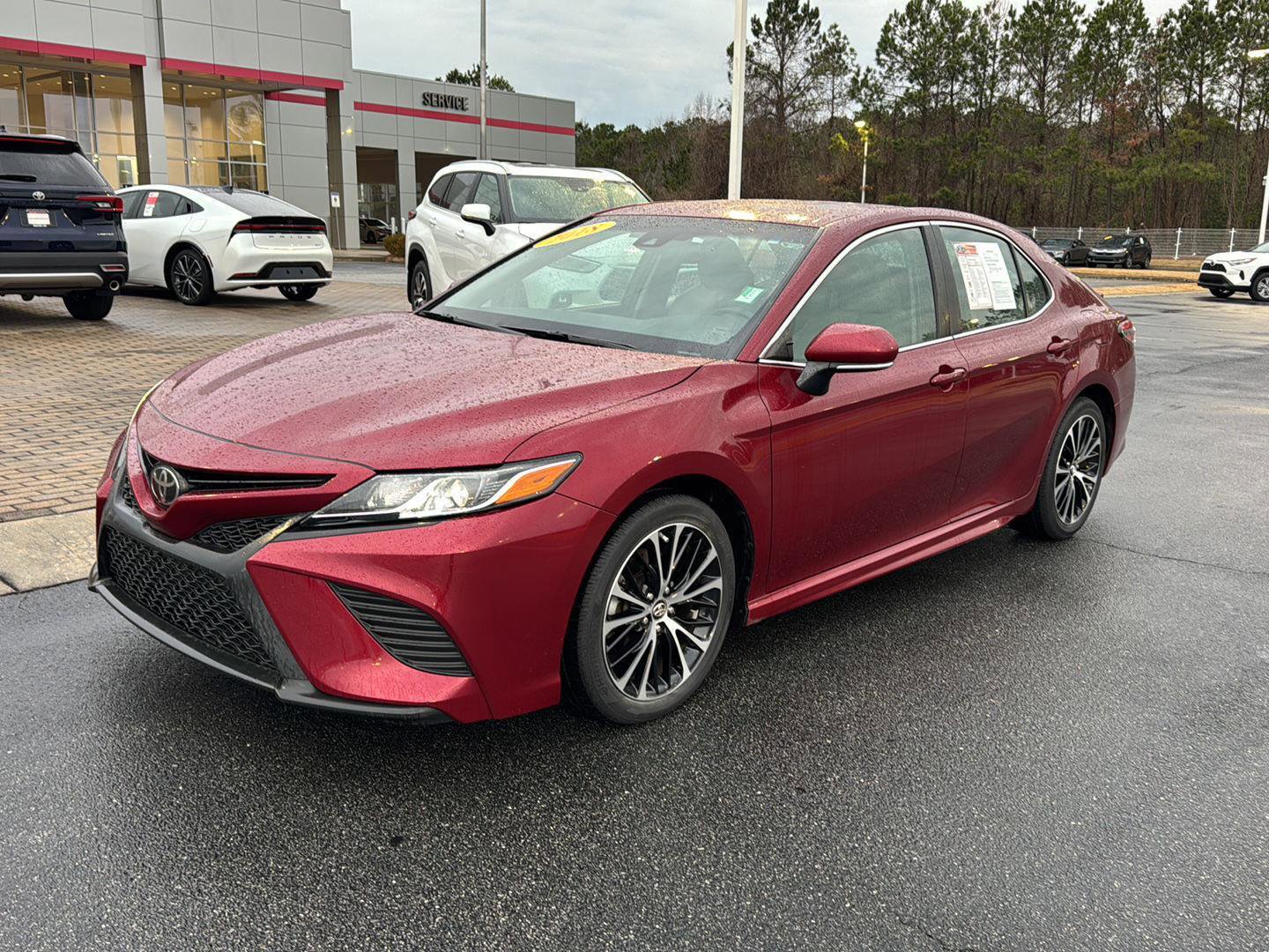 Used 2018 Toyota Camry SE w/ Convenience Package video 1