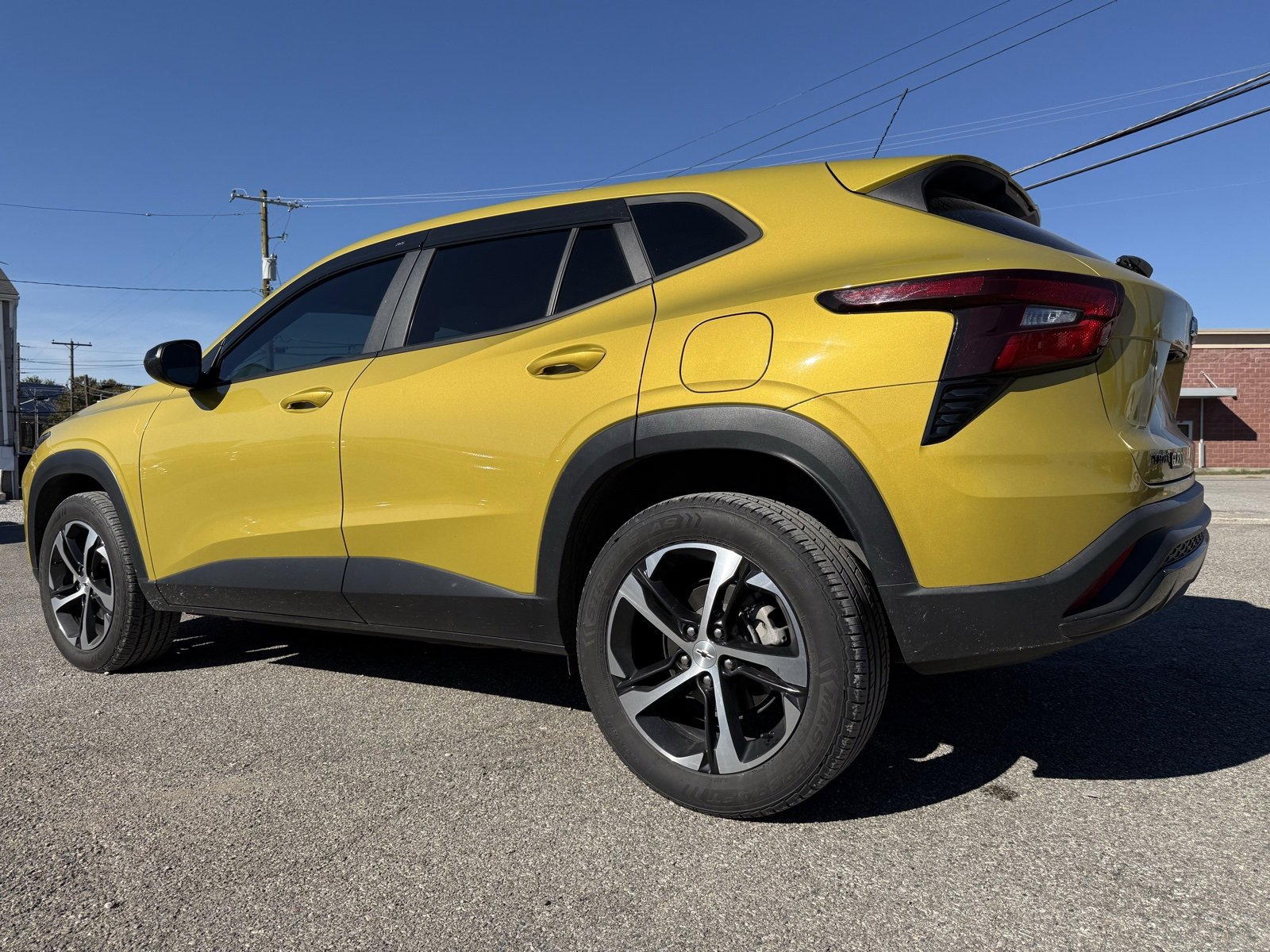 Used 2024 Chevrolet Trax RS w/ Sunroof Package image 4