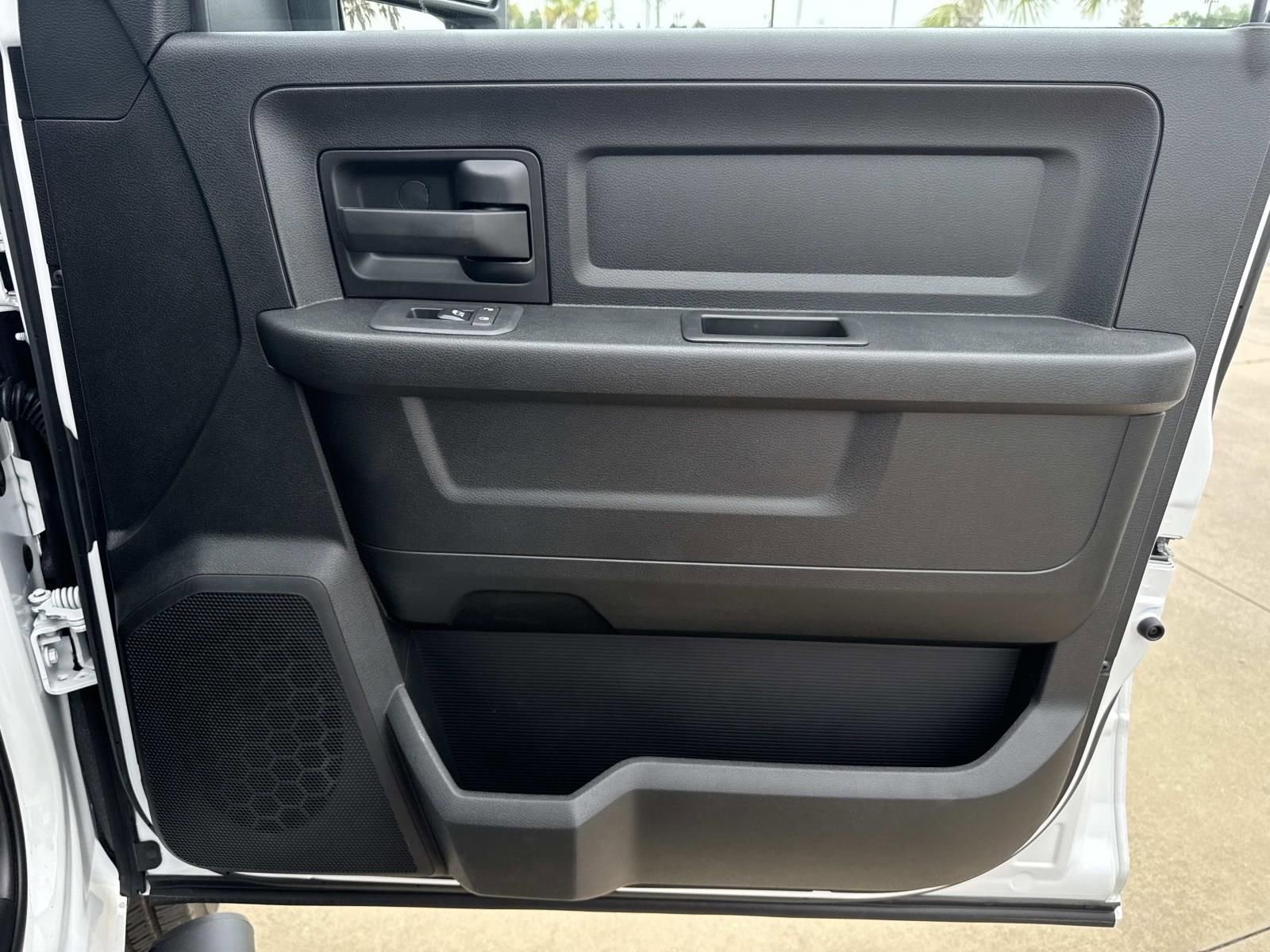 New 2026 RAM 2500 Tradesman AWD/4WD image 12