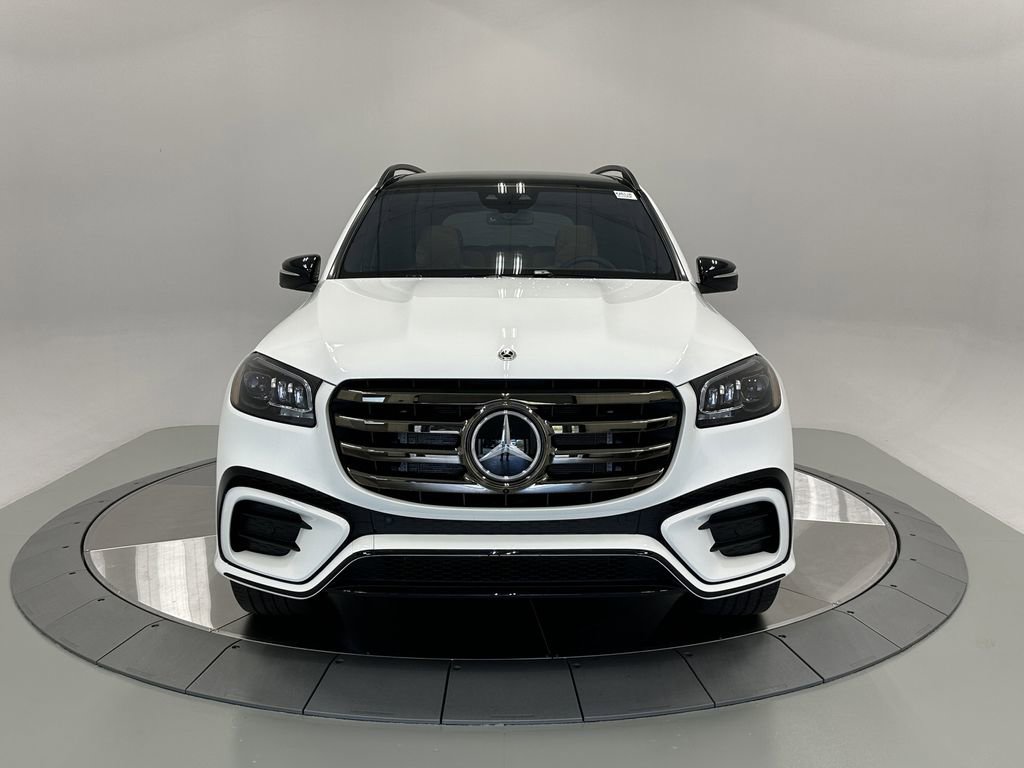 New 2026 Mercedes-Benz GLS 580 4MATIC image 2