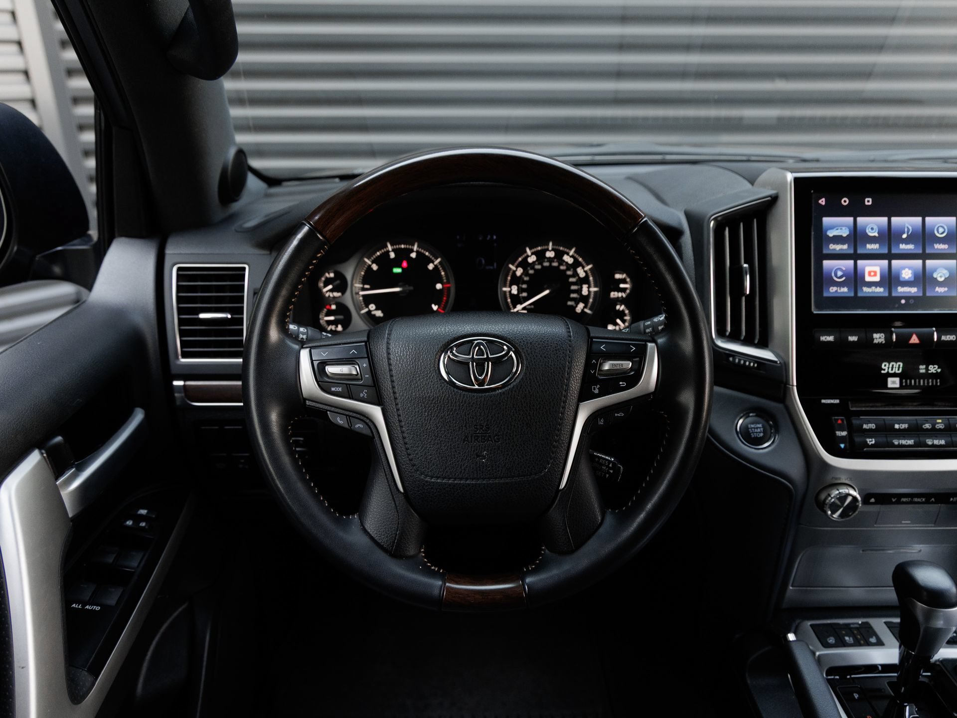Used 2020 Toyota Land Cruiser Heritage Edition AWD/4WD image 16