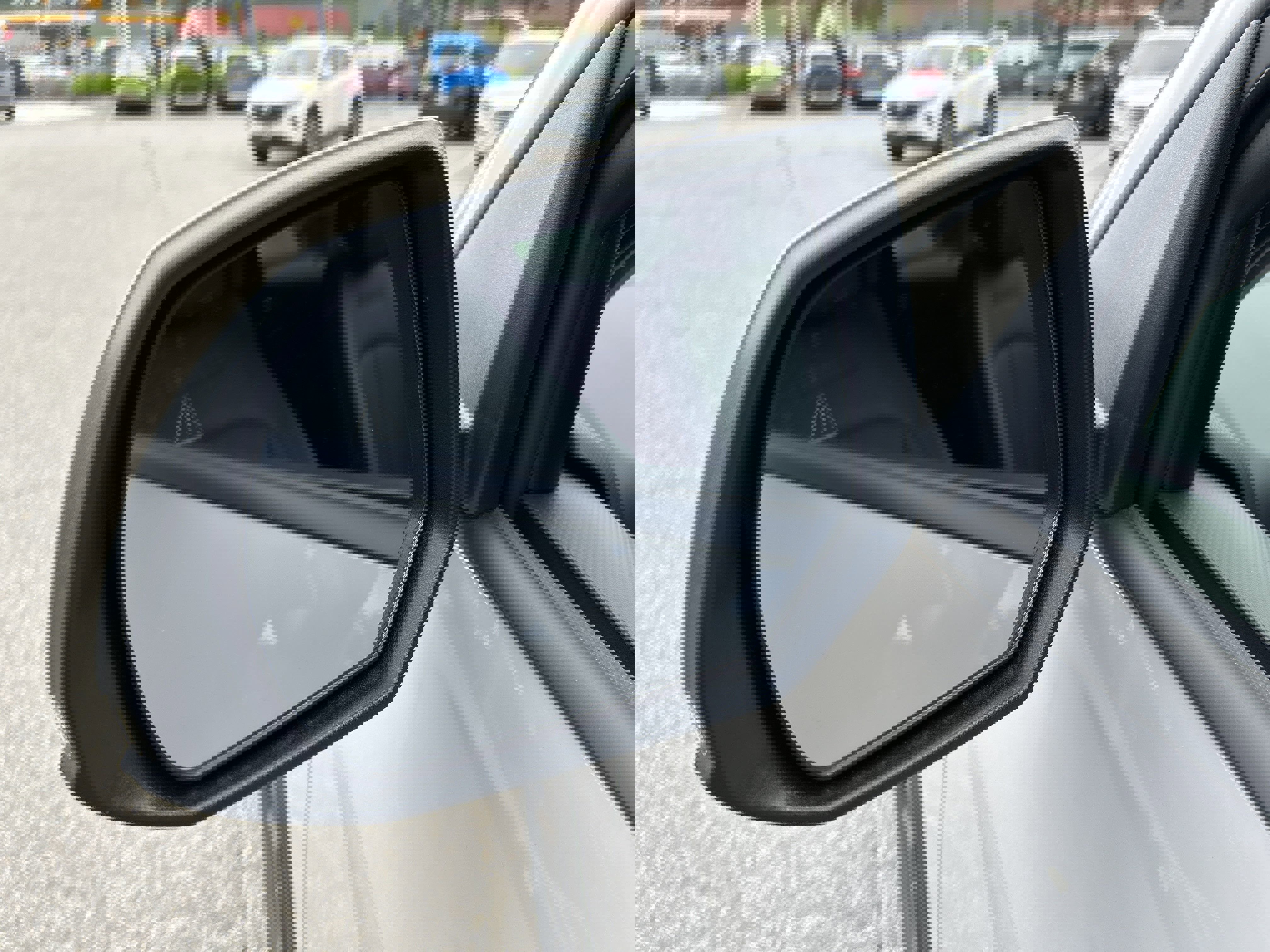 New 2025 Hyundai Ioniq 5 SEL image 13