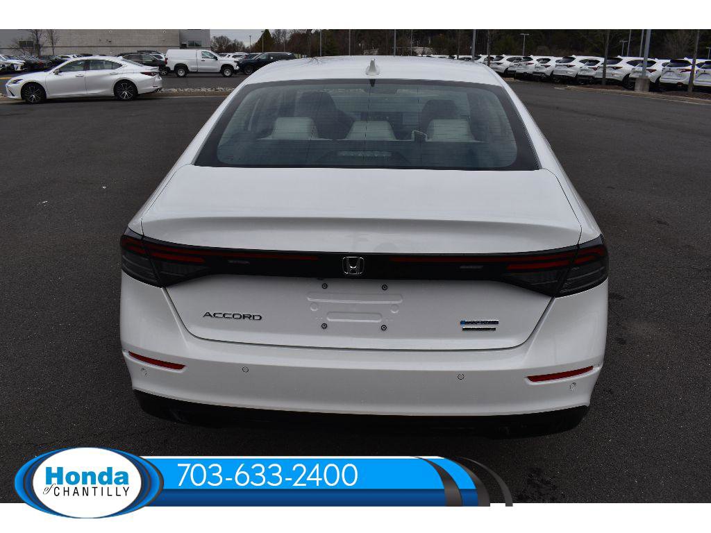 New 2026 Honda Accord Hybrid Touring image 6