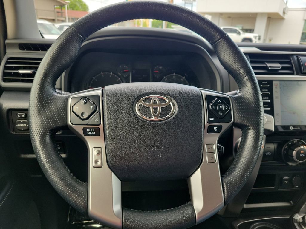 Used 2024 Toyota 4Runner SR5 Premium AWD/4WD image 17