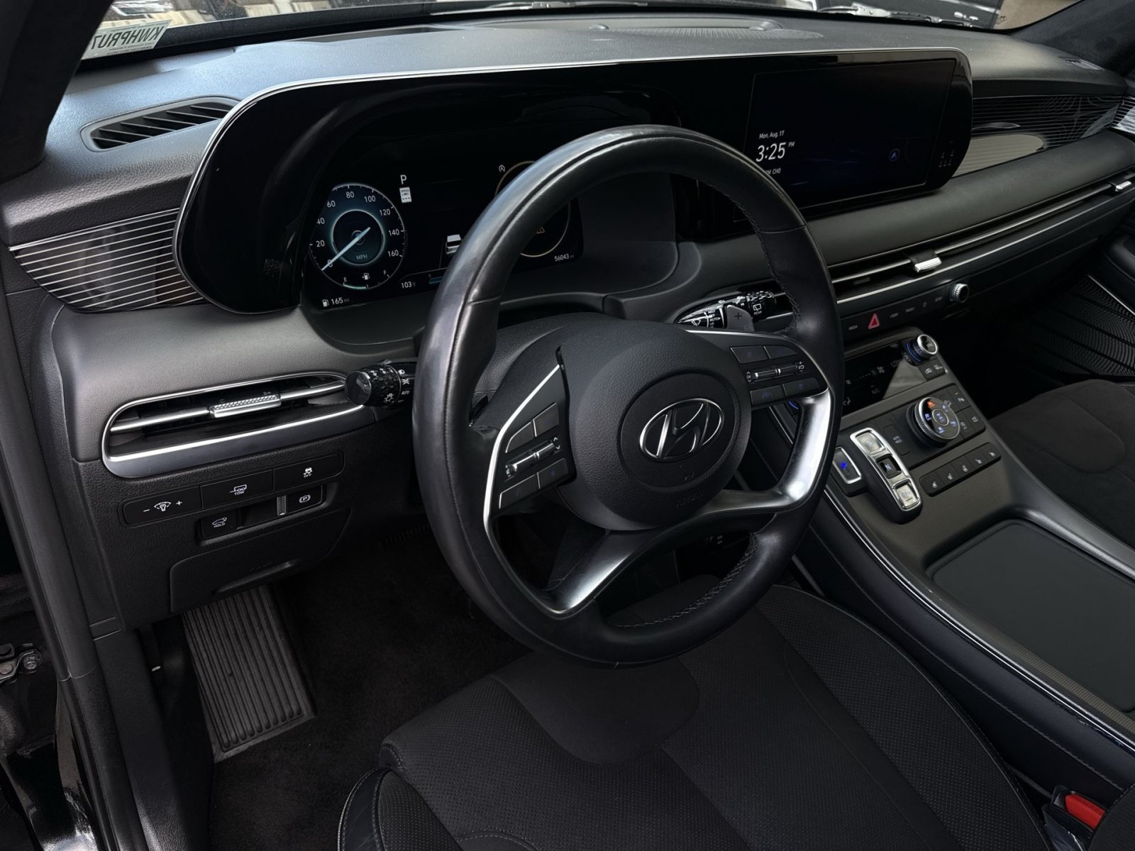 Certified 2024 Hyundai Palisade Calligraphy AWD/4WD image 16