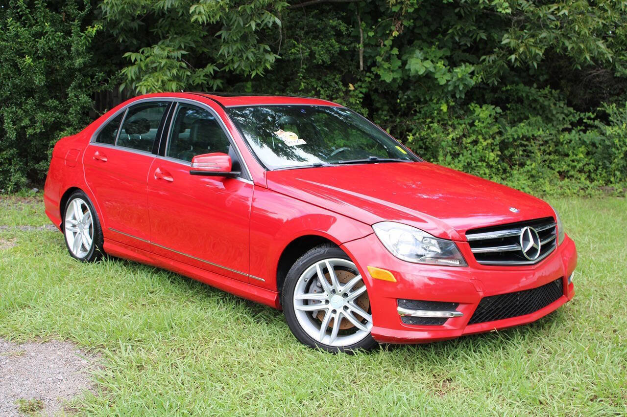 Used 2014 Mercedes-Benz C 300 4MATIC Sedan image 3