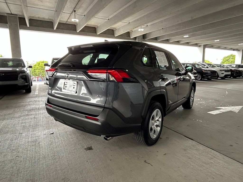 Used 2025 Toyota RAV4 LE FWD image 5