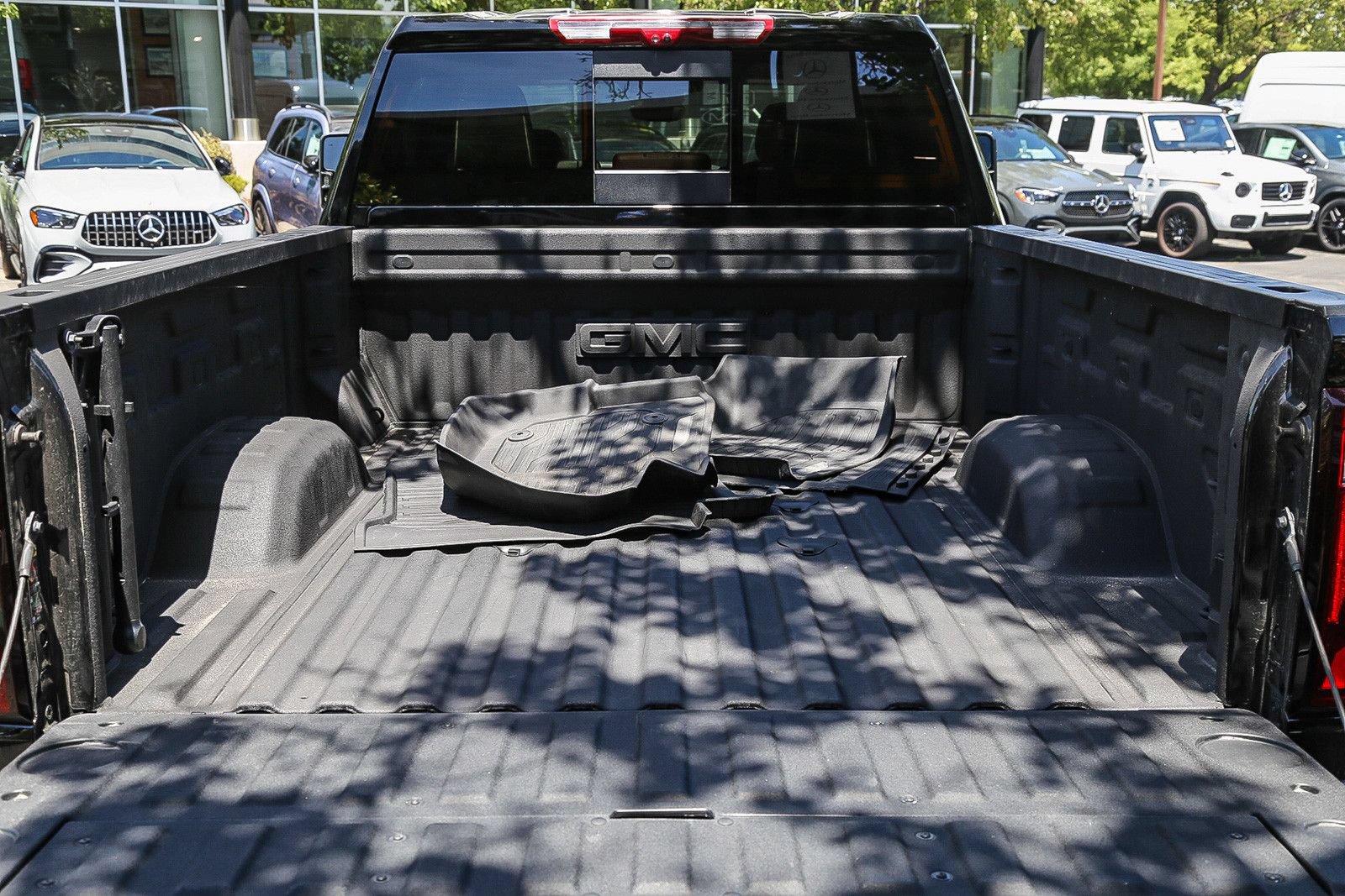 Used 2025 GMC Sierra 2500 Denali Ultimate AWD/4WD image 24