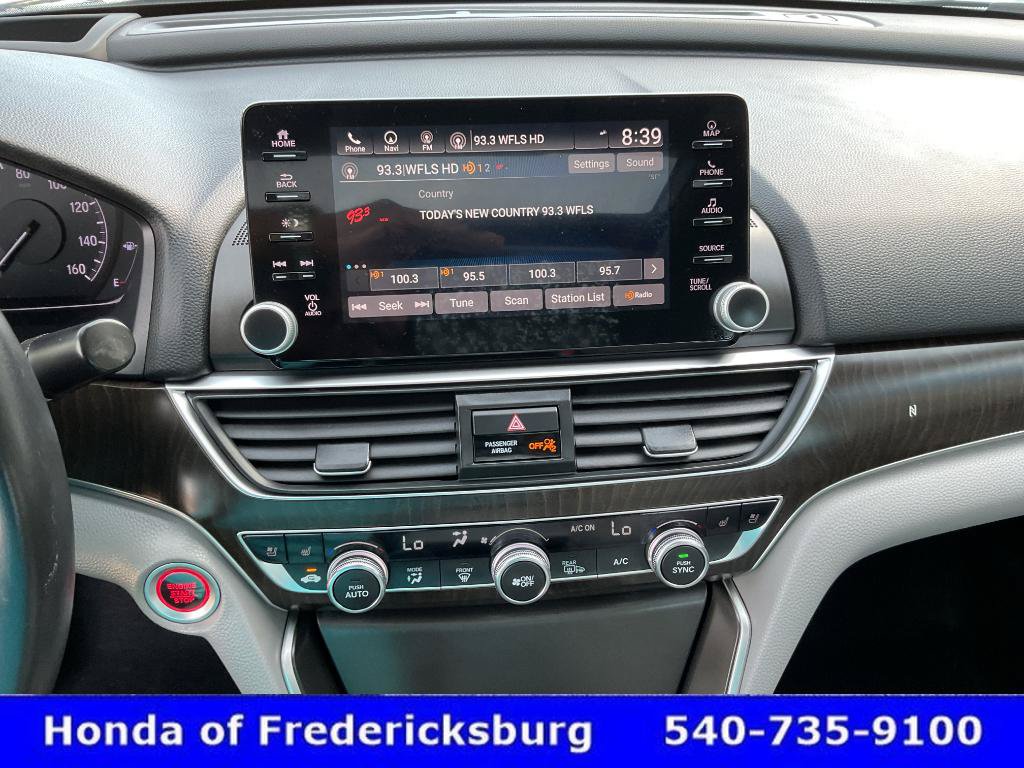 Used 2018 Honda Accord Touring image 32