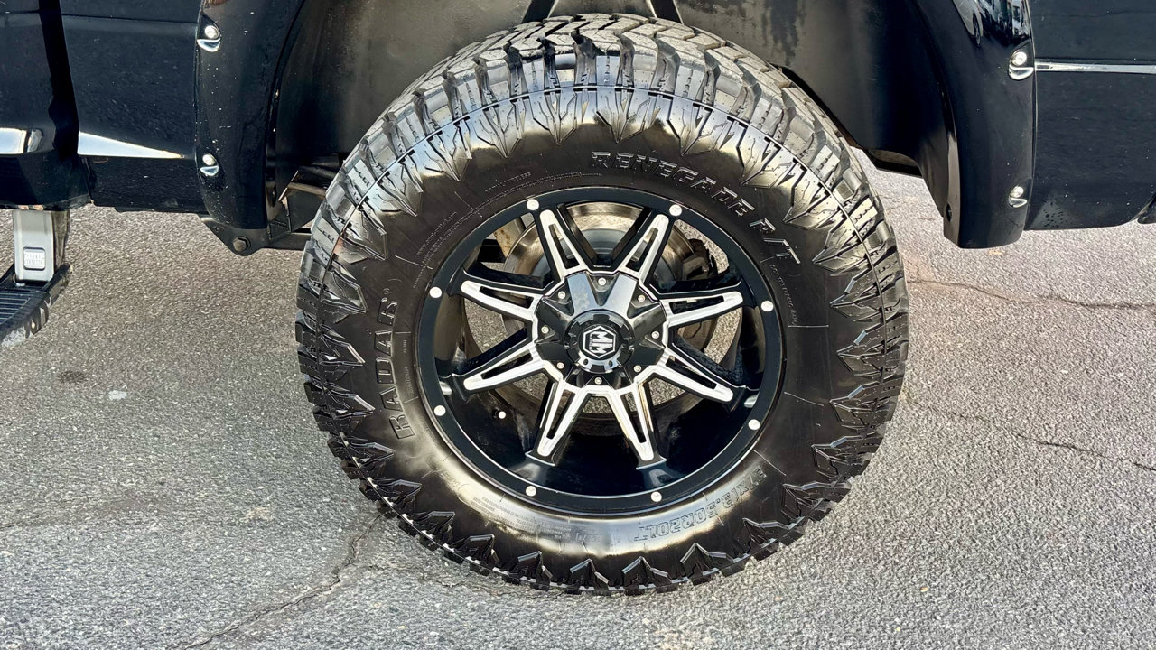 Used 2015 RAM 1500 Sport w/ Convenience Group image 9