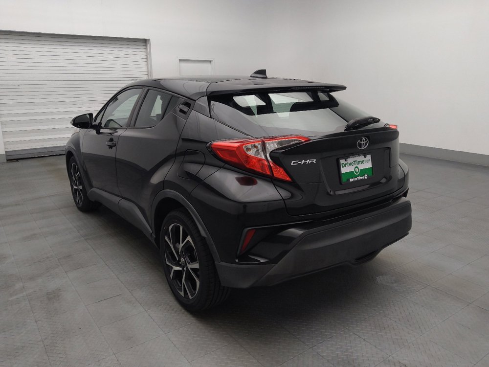 Used 2019 Toyota C-HR XLE FWD image 5