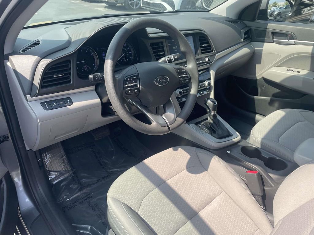 Used 2020 Hyundai Elantra SEL FWD image 7
