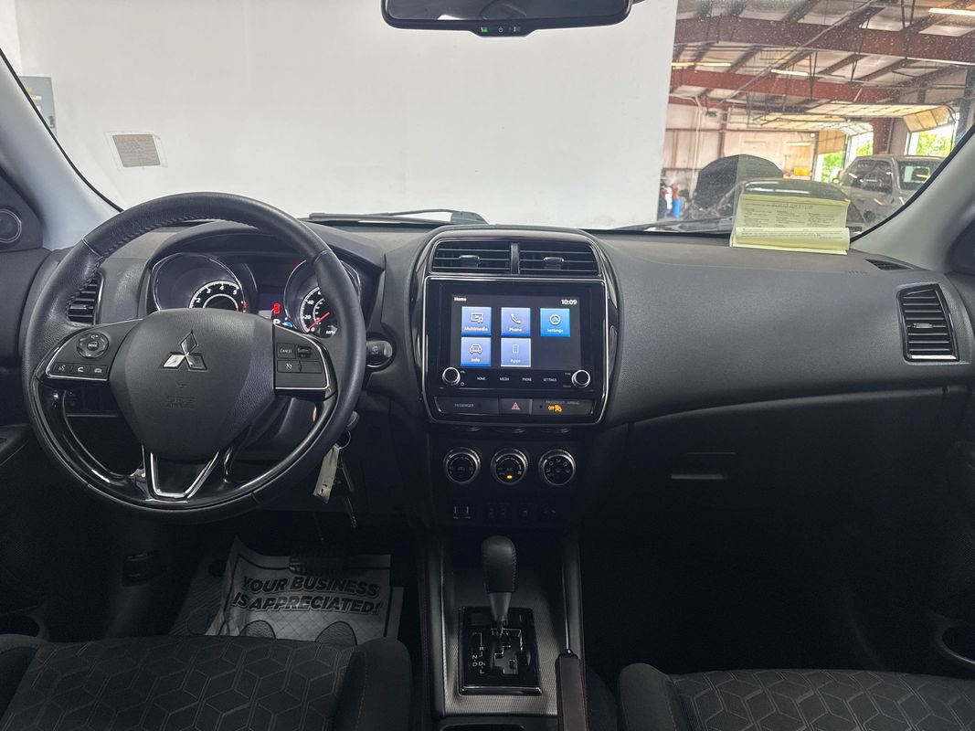 Used 2022 Mitsubishi Outlander Sport LE FWD image 18