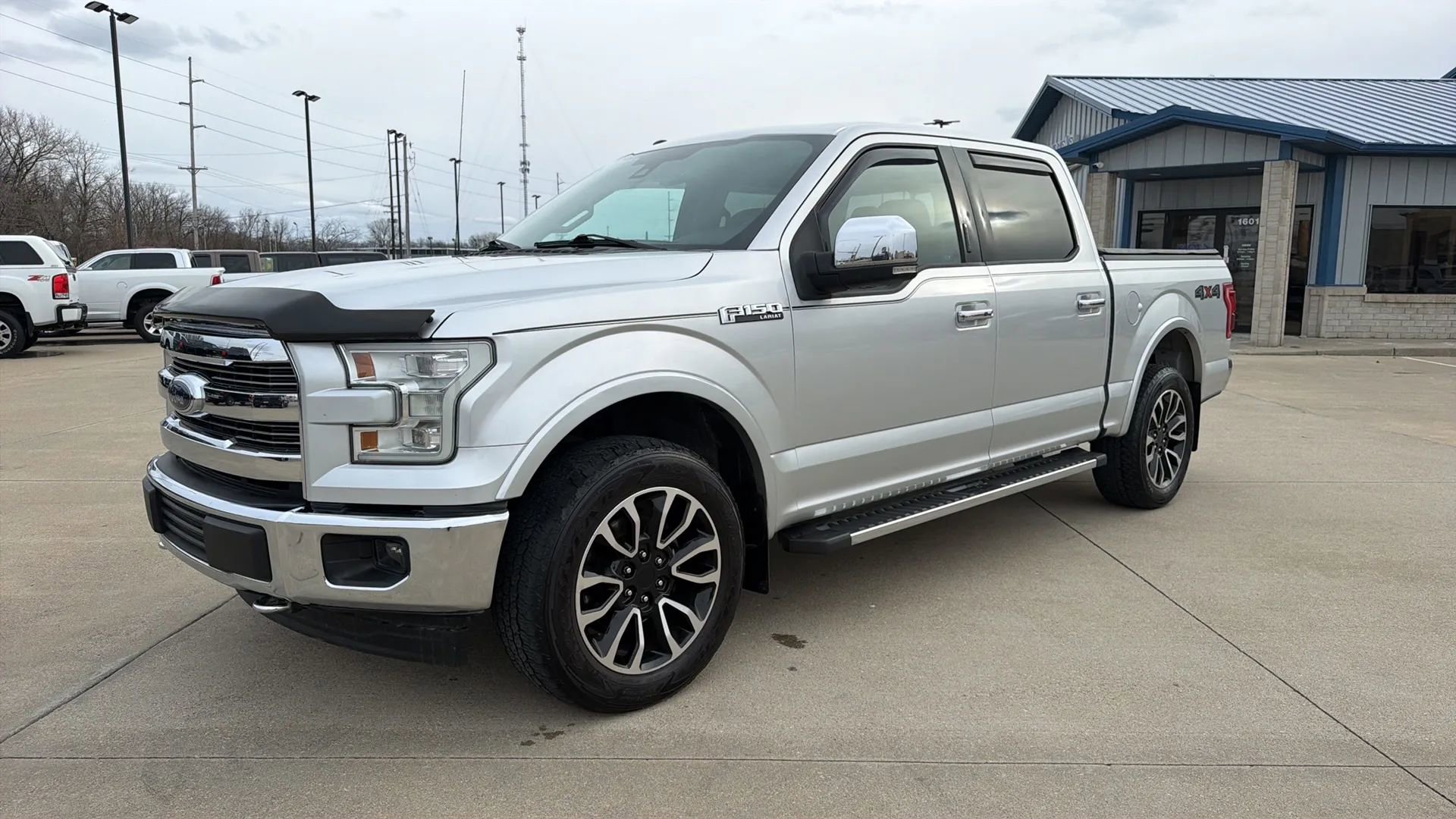 Used 2017 Ford F150 Lariat w/ Equipment Group 502A Luxury image 4