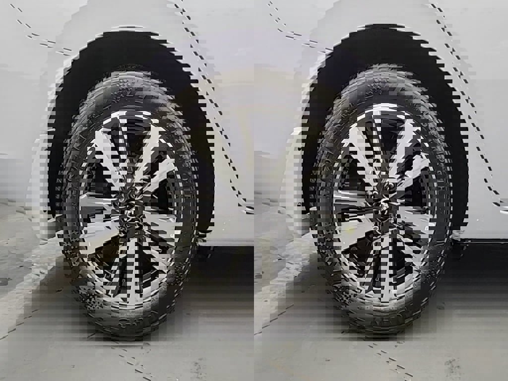 New 2025 Nissan Versa SV w/ Trunk Package image 11