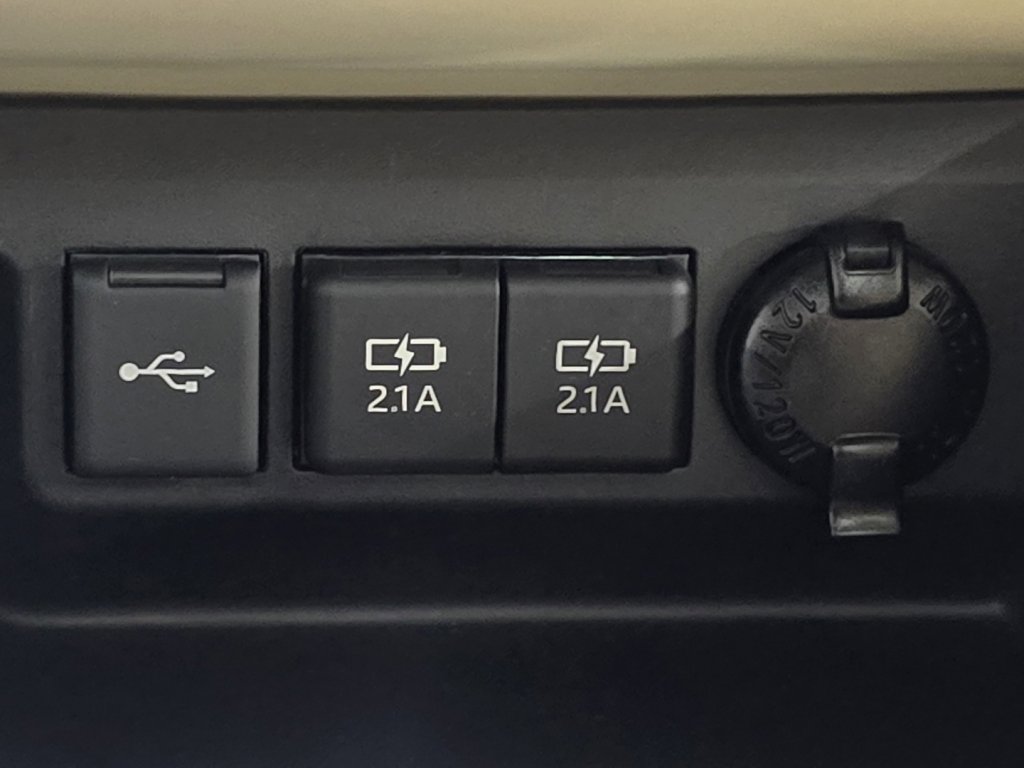 Certified 2020 Toyota Highlander Limited image 30