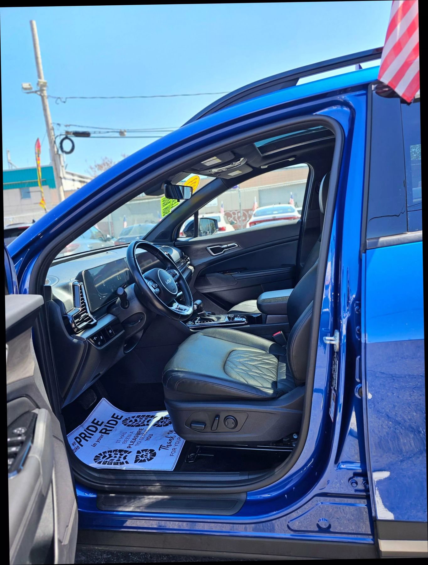 Used 2023 Kia Sportage X-Line w/ X-Line Premium Package image 7
