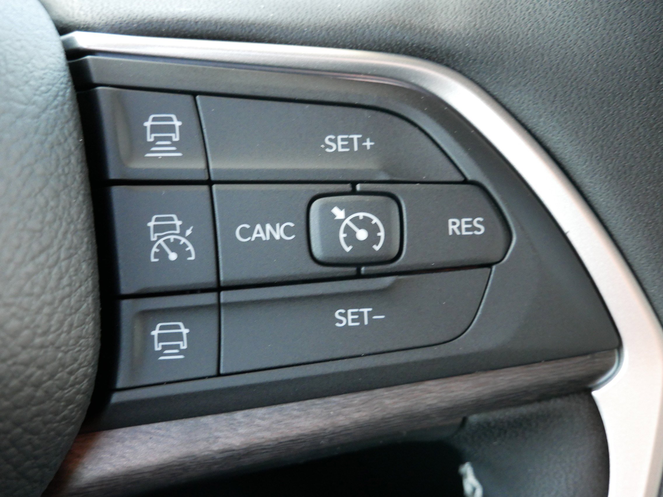 New 2025 Jeep Grand Cherokee Limited w/ Black Appearance Package image 20