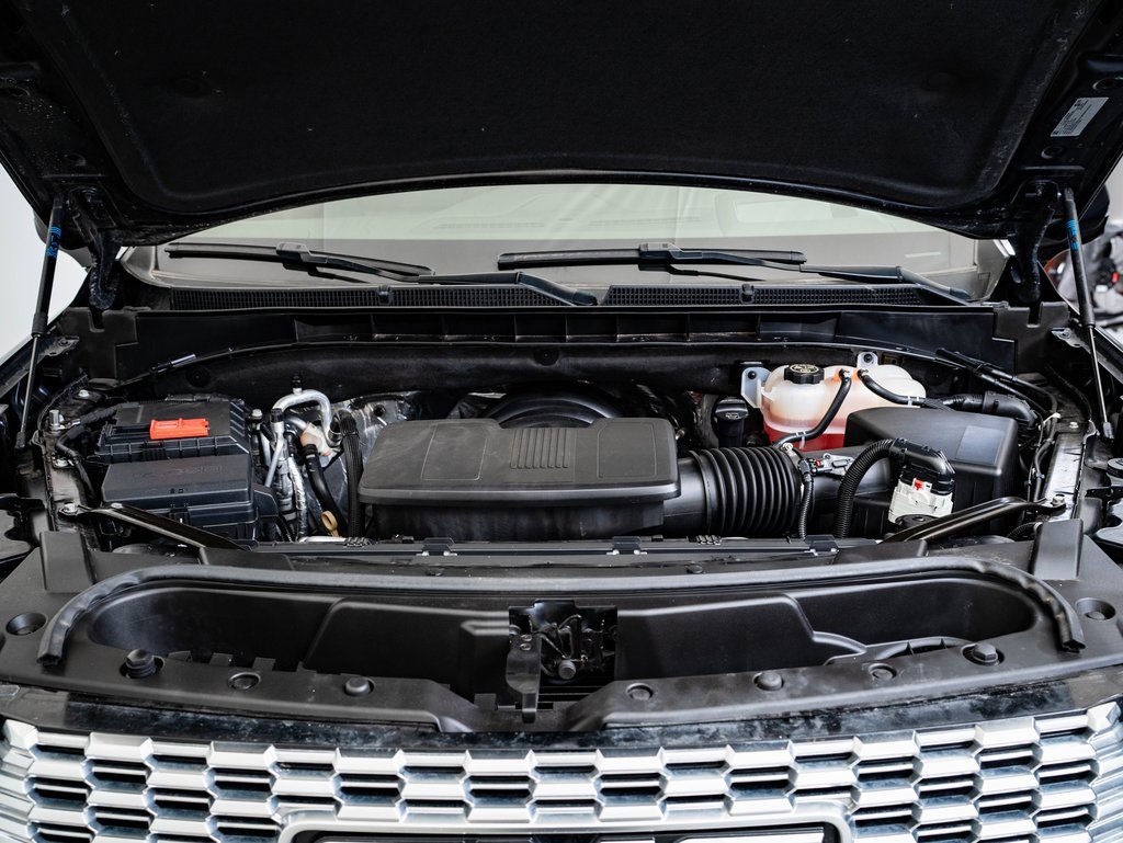 Used 2023 GMC Yukon Denali w/ LPO, Floor Liner Package image 49