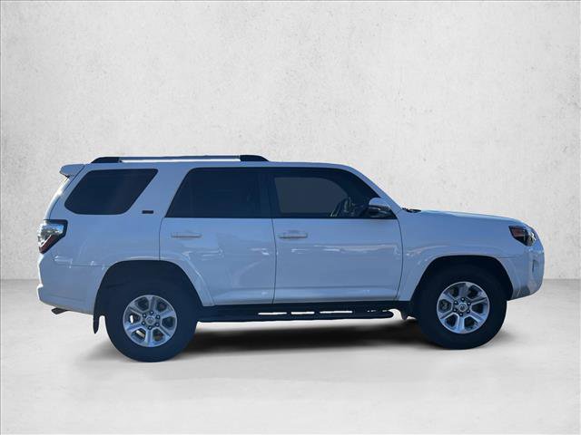 Used 2022 Toyota 4Runner SR5 Premium image 4