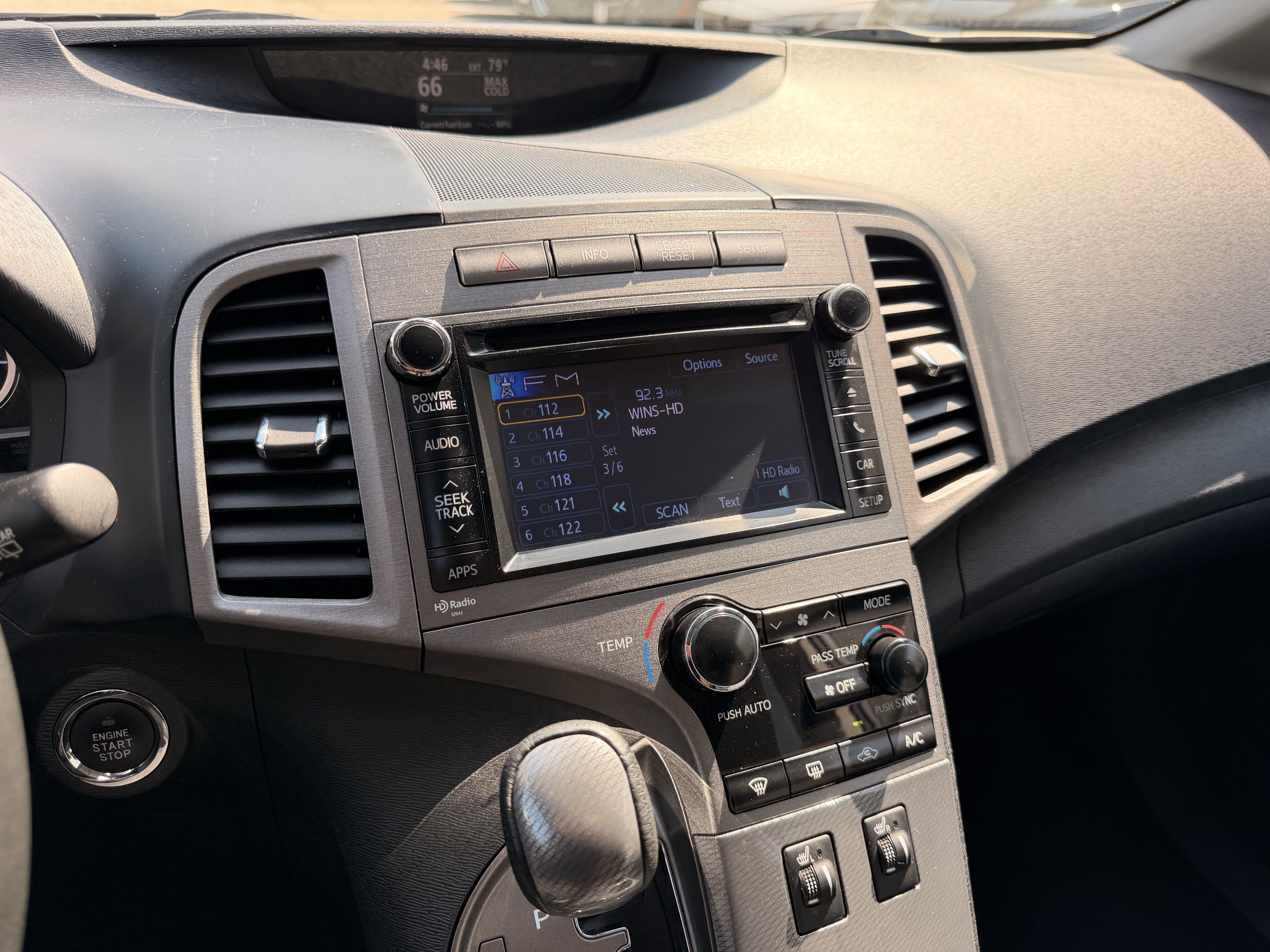 Used 2013 Toyota Venza XLE FWD image 22