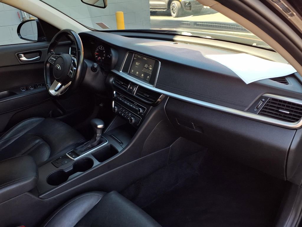 Used 2020 Kia Optima SE image 22