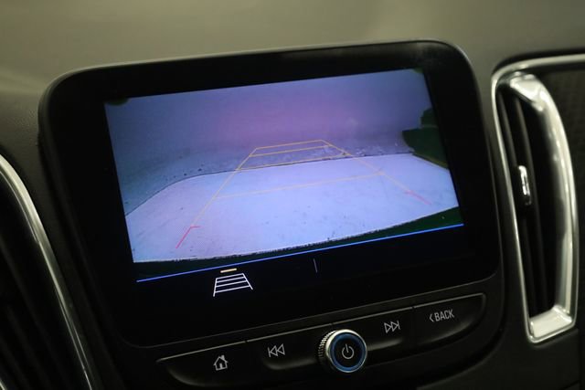 Used 2019 Chevrolet Malibu LT w/ Driver Confidence Package II image 17