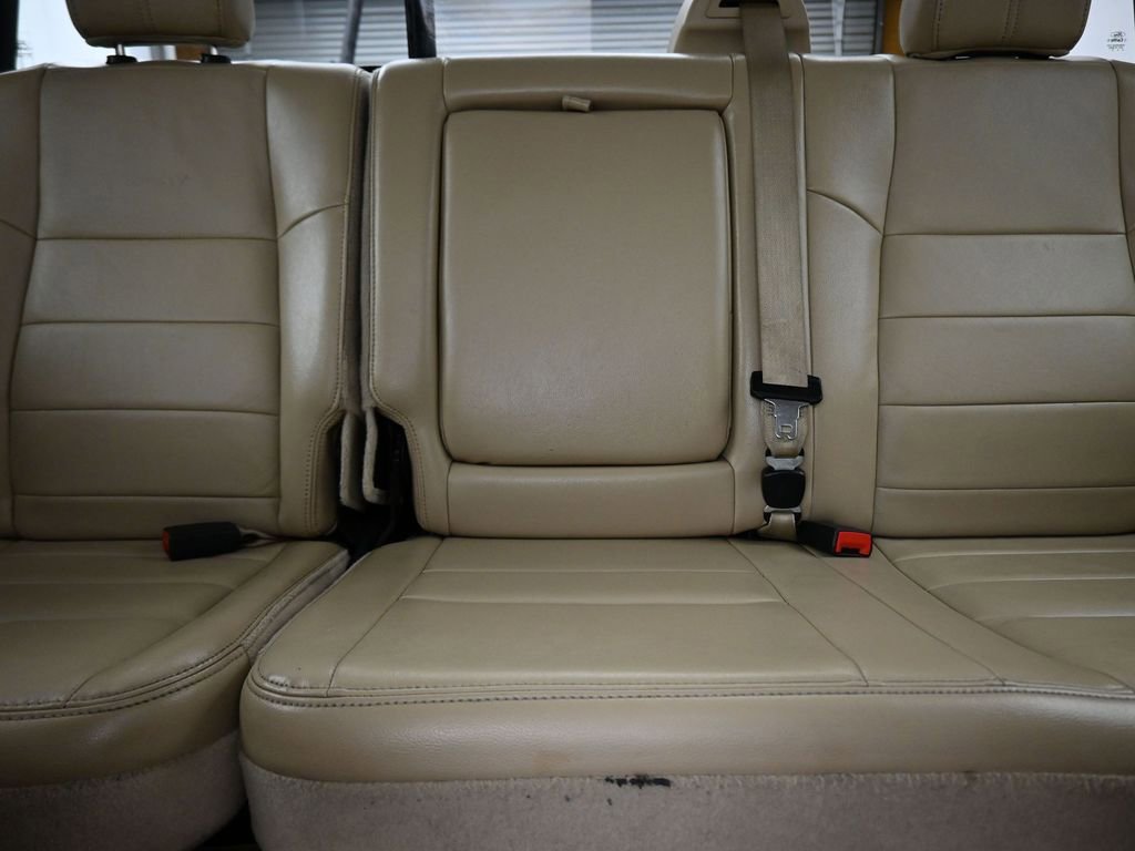 Used 2010 Ford F250 Lariat image 24