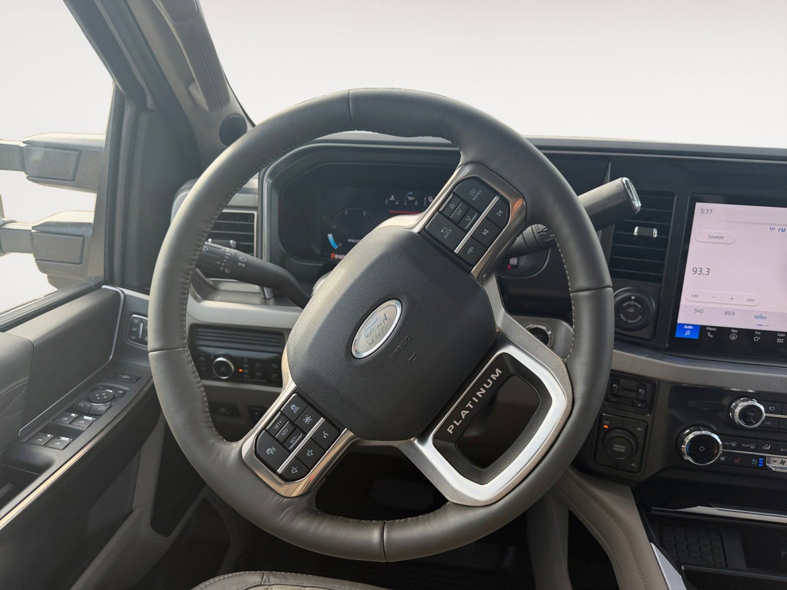 Used 2026 Ford F450 Platinum AWD/4WD image 11