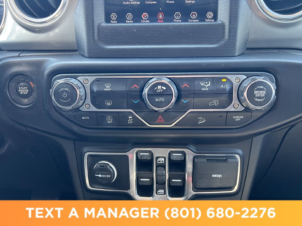 Used 2019 Jeep Wrangler Unlimited Sahara AWD/4WD image 25