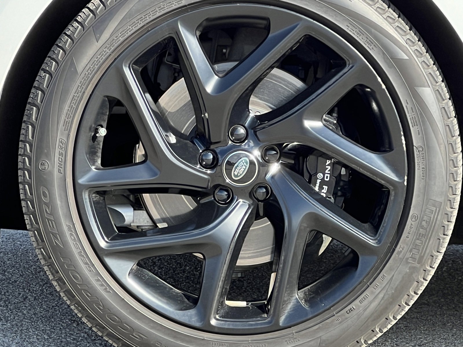 Used 2023 Land Rover Range Rover Sport SE image 11