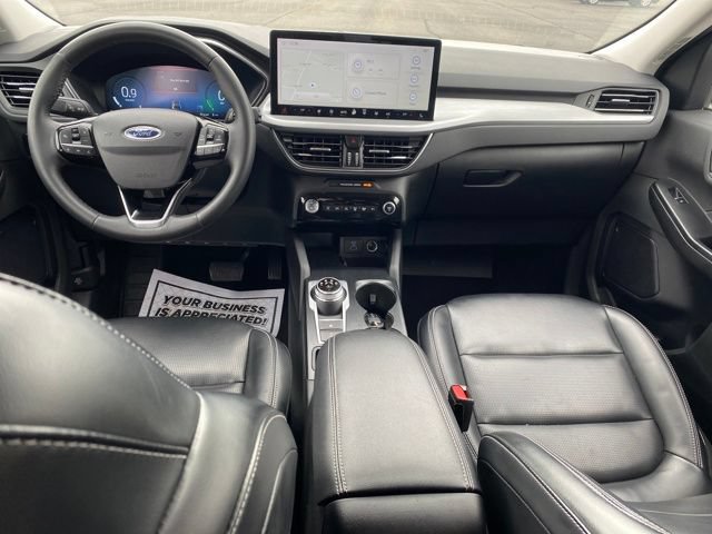 Used 2023 Ford Escape Platinum AWD/4WD image 5