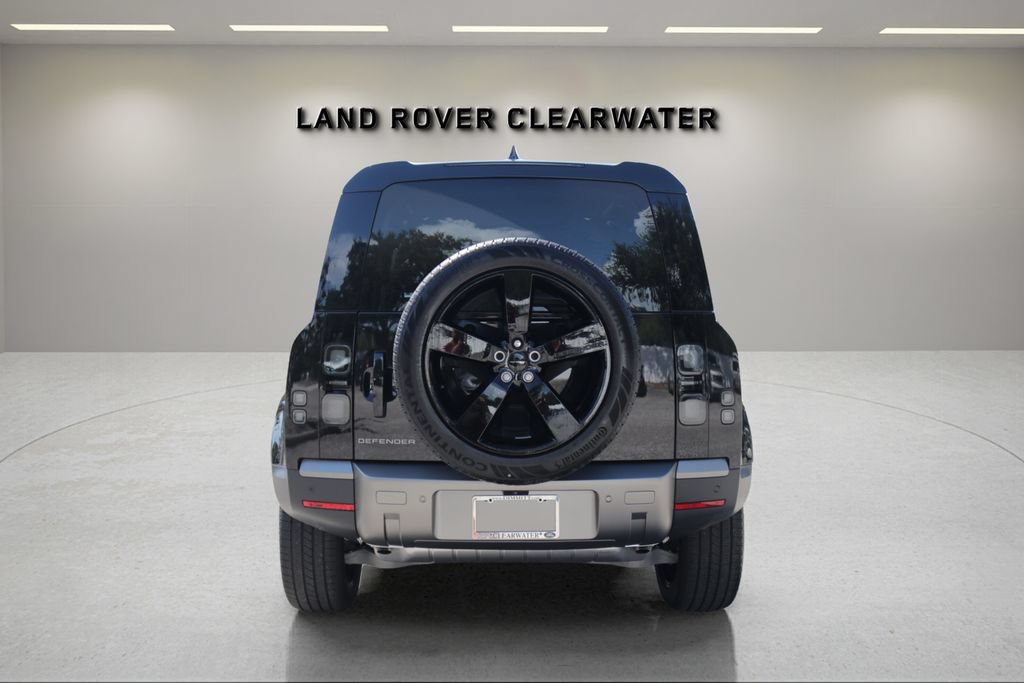 New 2026 Land Rover Defender 110 S AWD/4WD image 4