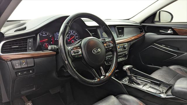 Used 2017 Kia Cadenza Premium w/ Luxury Package image 22