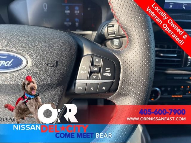 Used 2025 Ford Escape ST-Line image 19