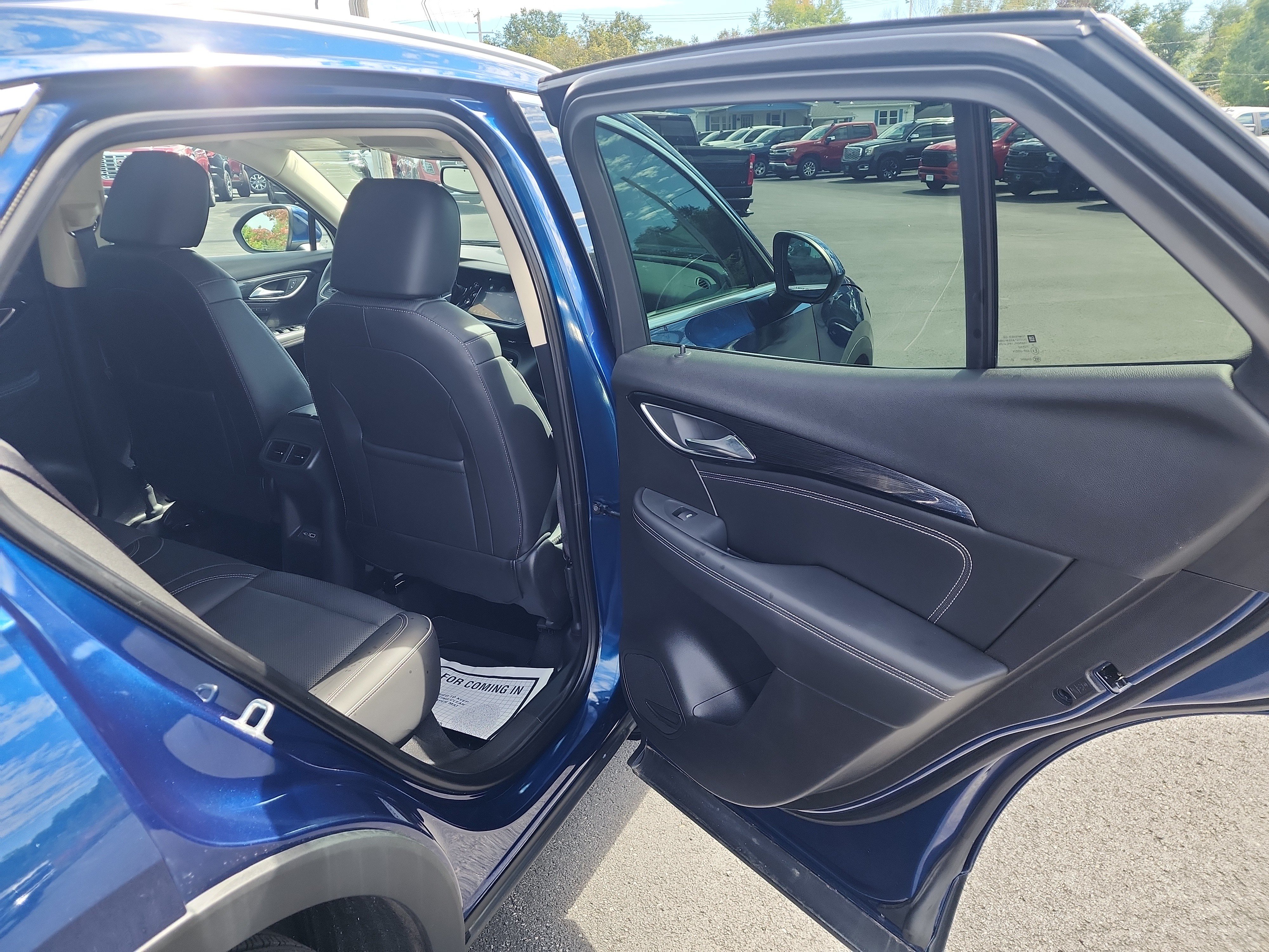 Certified 2022 Buick Envision Essence w/ Safety Package AWD/4WD image 29