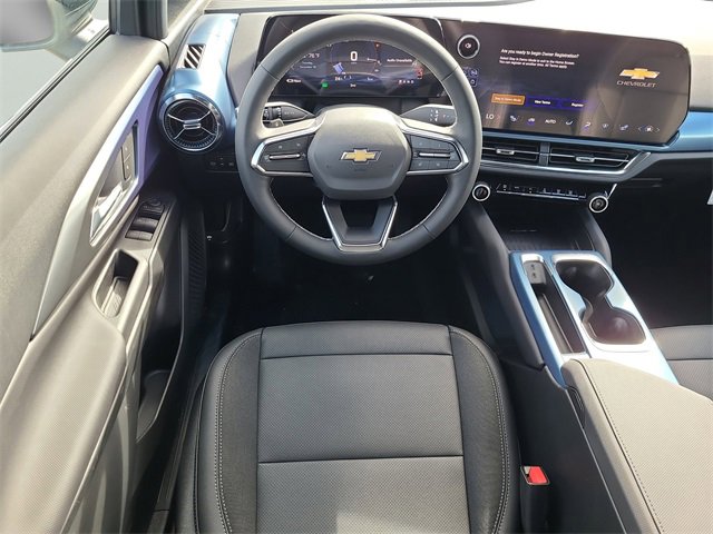 New 2026 Chevrolet Equinox EV LT image 17