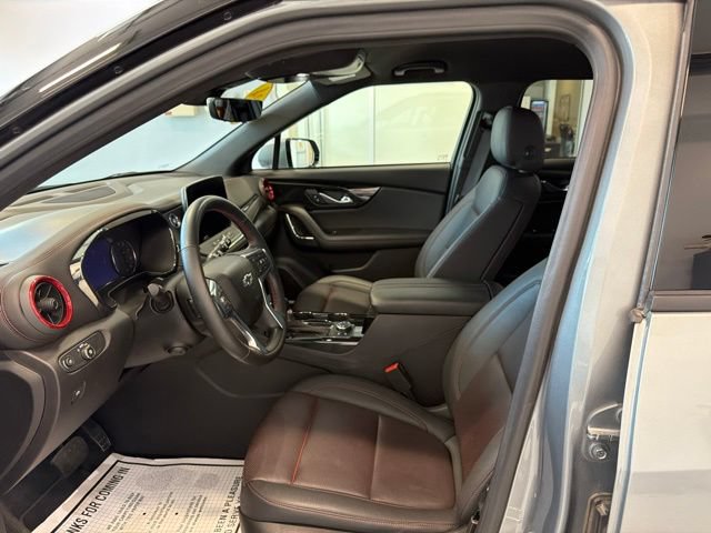 Used 2024 Chevrolet Blazer RS w/ Driver Confidence II Package AWD/4WD image 13