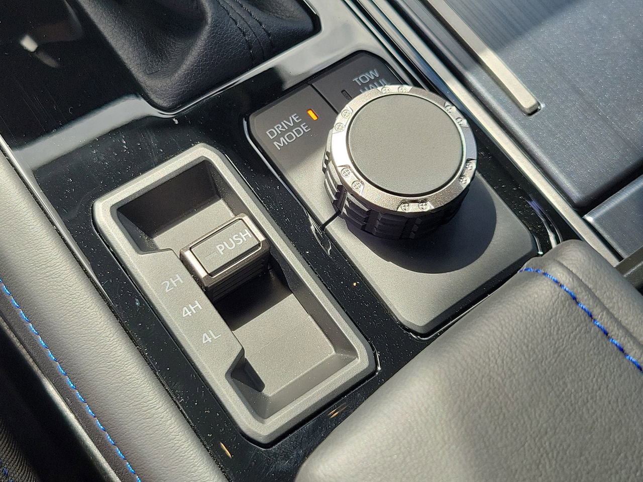 Used 2026 Toyota Sequoia Platinum image 29